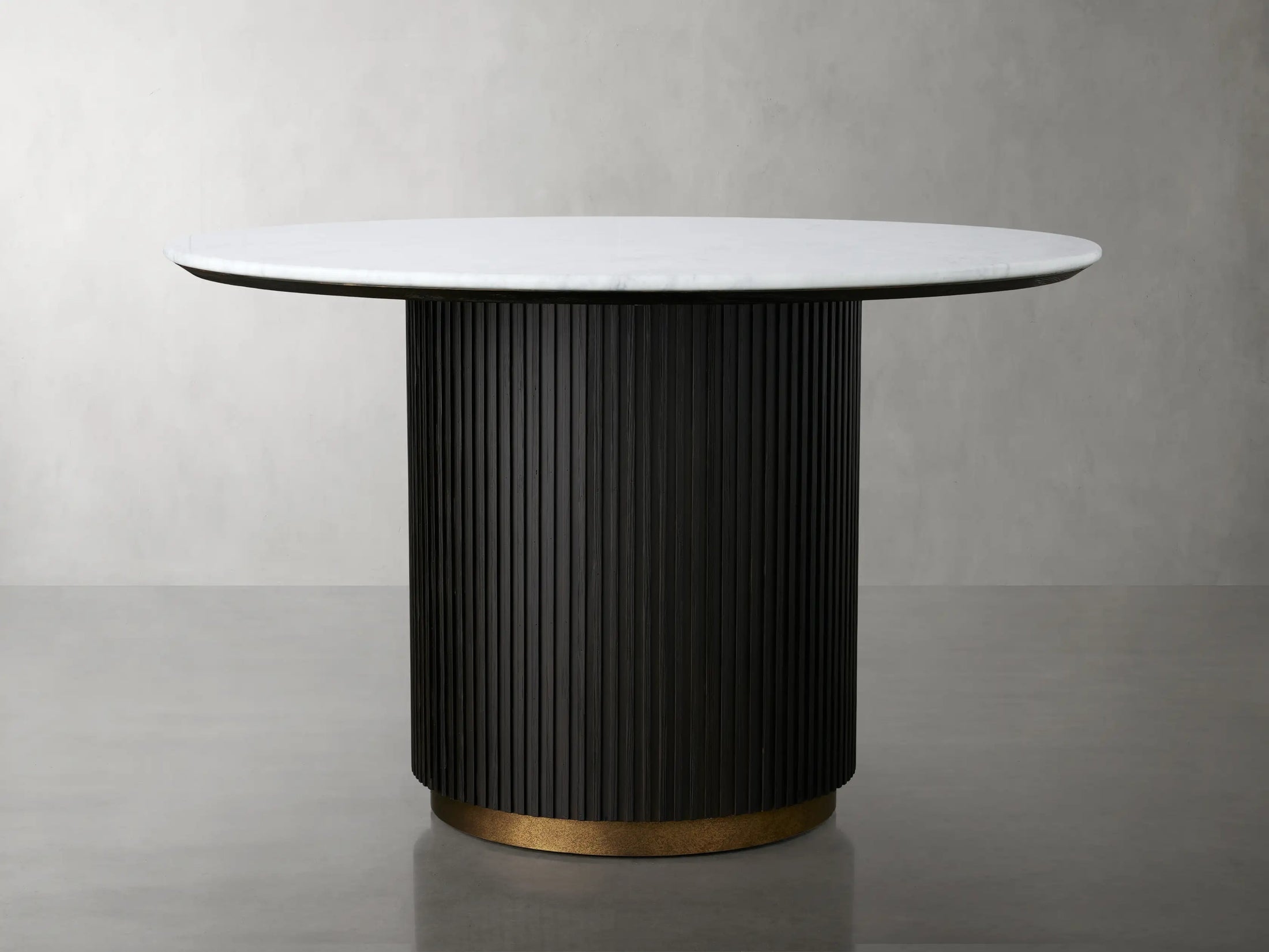 Filey Round Dining Table