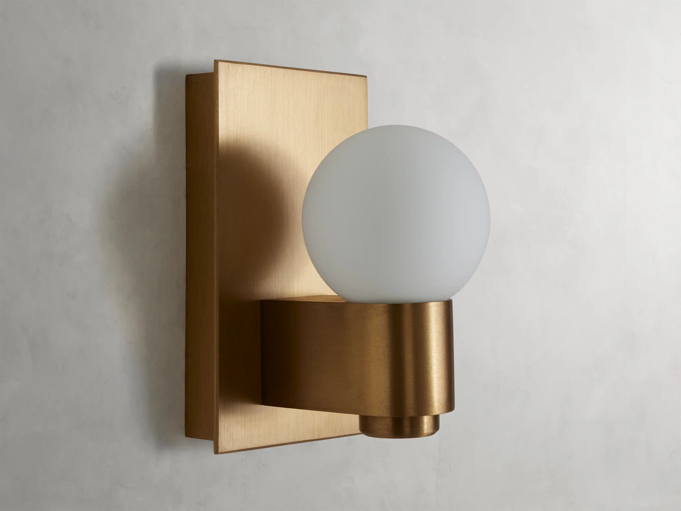 Cacen Sconce