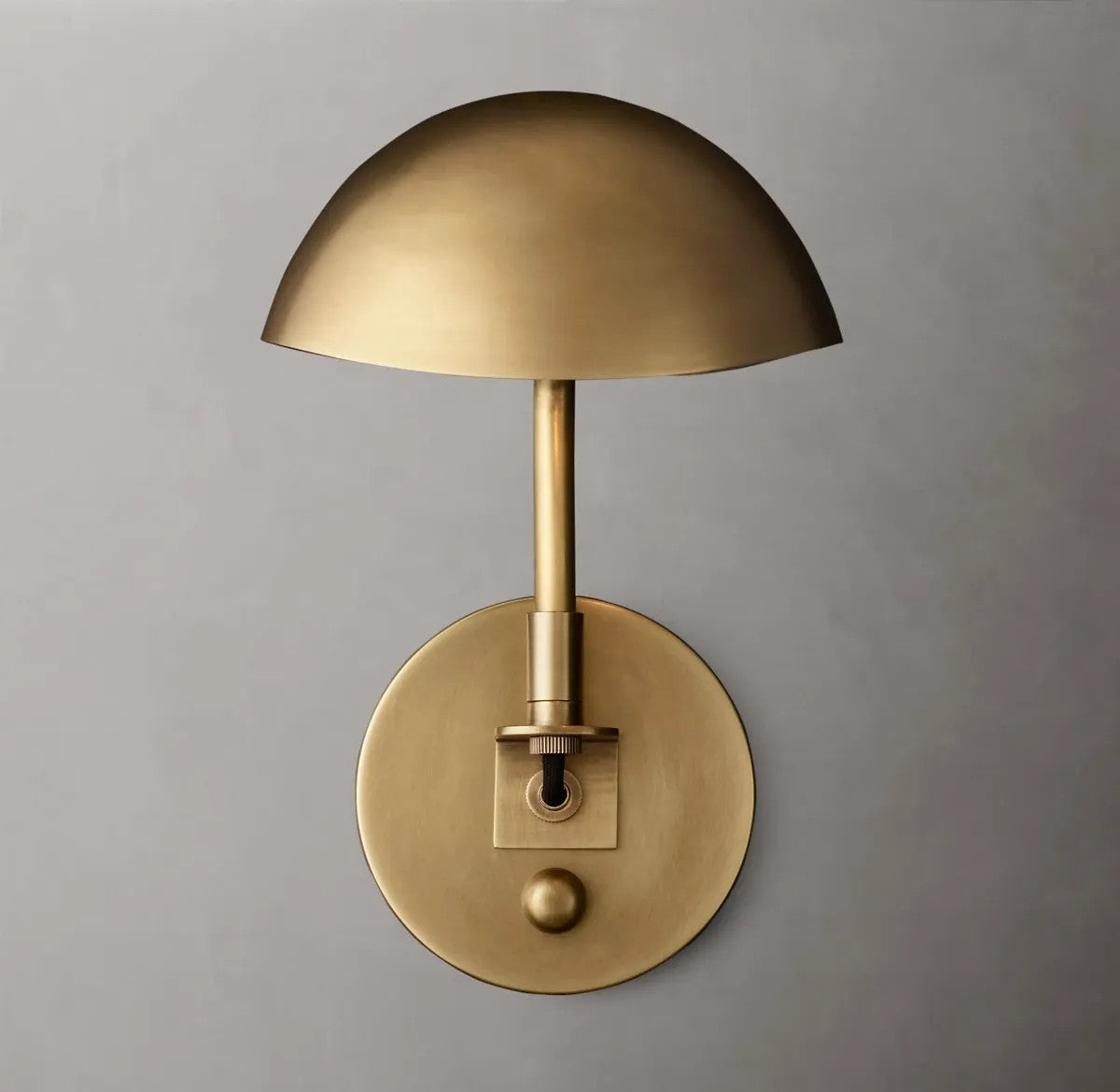 Constantini Sconce