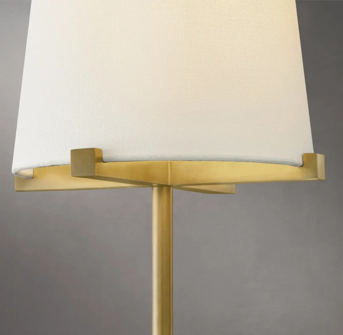 Pailloux Fabric Shade Grand Table Lamp