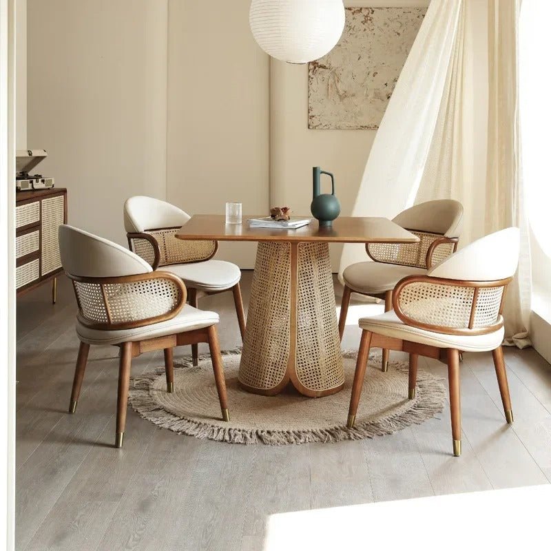 Abies Dining Table